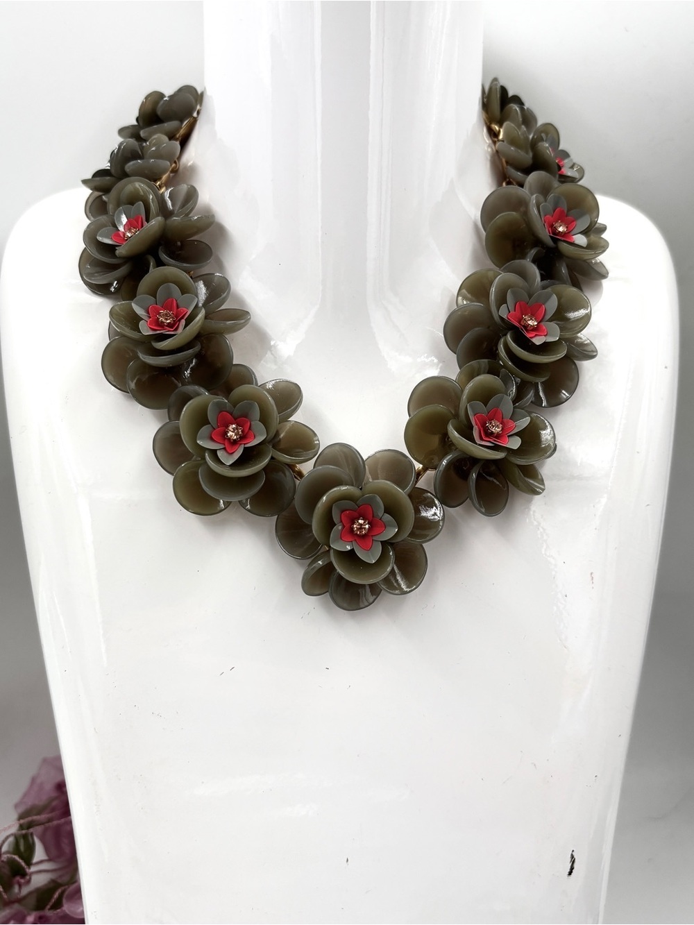 J.crew Vintage 3D Petal Cluster Statement Necklace
